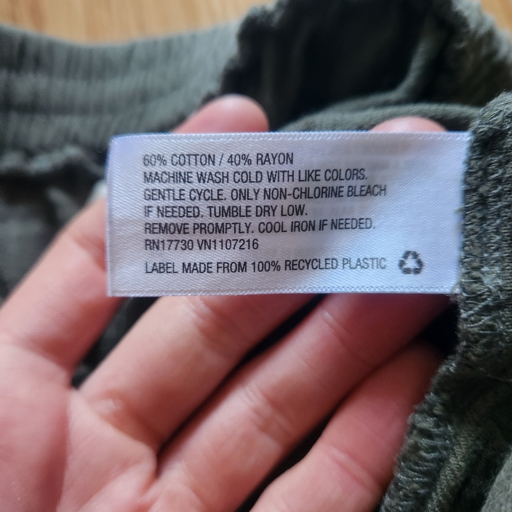 Universal Thread Casual Shorts - Picture 3 of 7